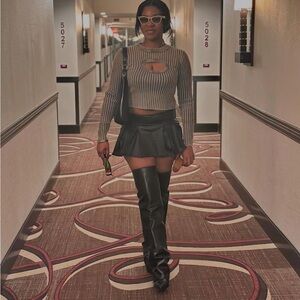 Meet your Posher, Fitima